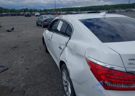 2015 Buick Lacrosse Premium Ii from USA, damaged, VIN 1G4GF5G31FF321427